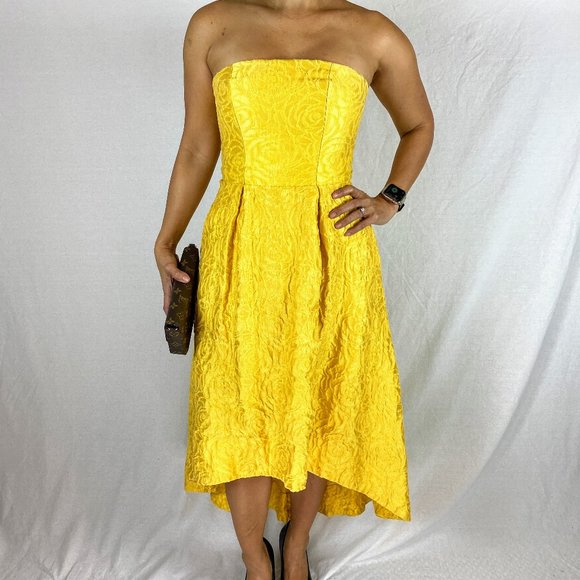 Monique Lhuillier Dresses & Skirts - Monique Lhuillier Sunshine Day Yellow Gown $698